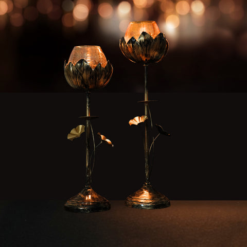 Elegant antique finish candle pillar holder stand