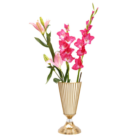 Flower vase with gold finish wired frame
