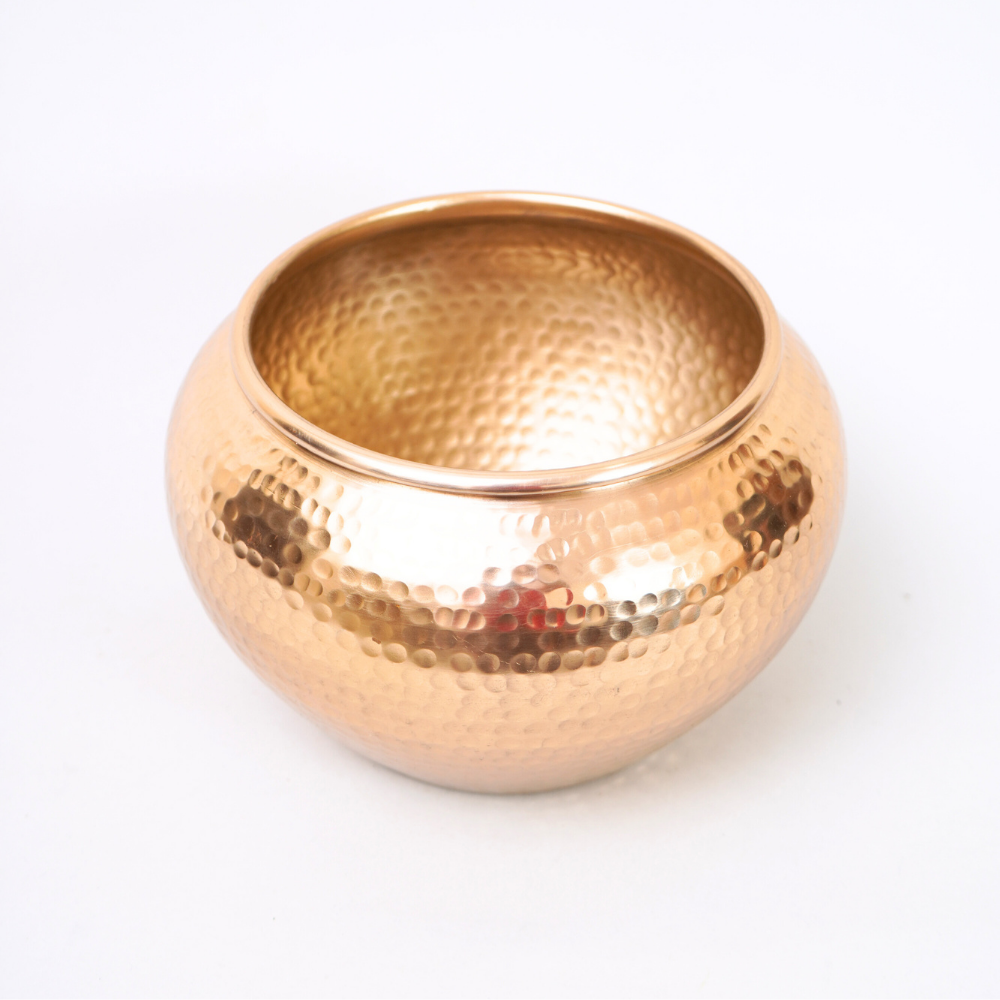 Light weight brass finish hammered Flower pot